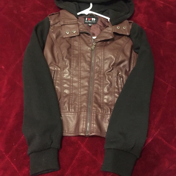 Bomber jackets - Picture 4 of 5